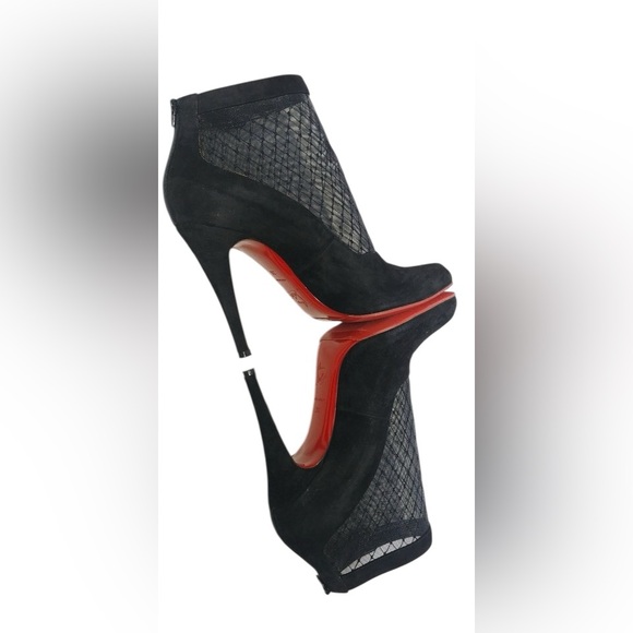 Christian Louboutin "Resillissima 100" Lace Net Stiletto Buckle Suede Heels - Picture 10 of 14